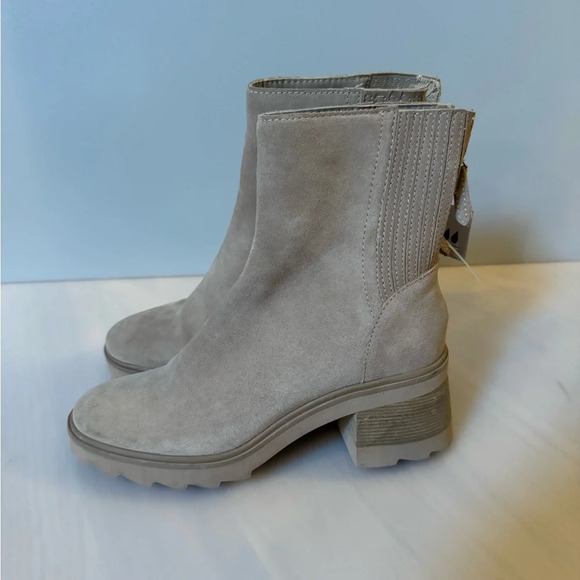 New Dolce Vita Women's Martey H2o Fashion Boot 8.5, Taupe Suede H2o - Picture 2 of 8